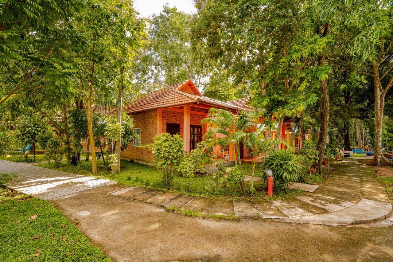 Huong Giang Bungalow Дуонг-Донг Экстерьер фото